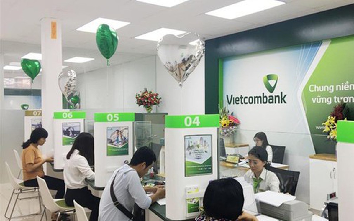 "Ông lớn" Vietcombank tuyển dụng 524 nhân sự, hàng trăm chỉ tiêu không yêu cầu kinh nghiệm