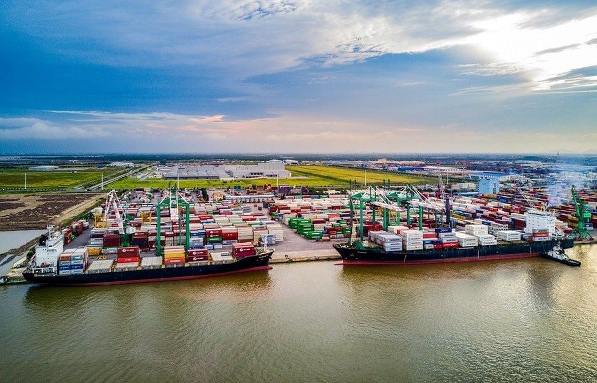 Một doanh nghiệp sắp chốt ngày chia cổ tức 35% bằng tiền mặt