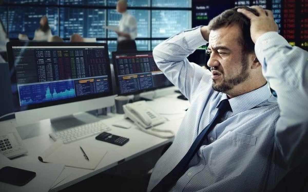 Phiên 6/4: Loạt cổ phiếu ngân hàng bị khối ngoại "xả" mạnh hàng trăm tỷ đồng