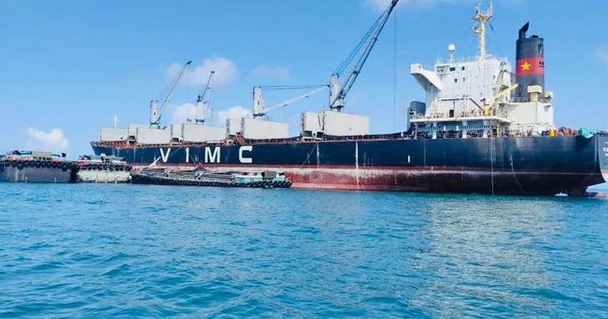 Huy động thêm tàu vận tải cỡ lớn chở dầu từ Vịnh Ba Tư về Việt Nam