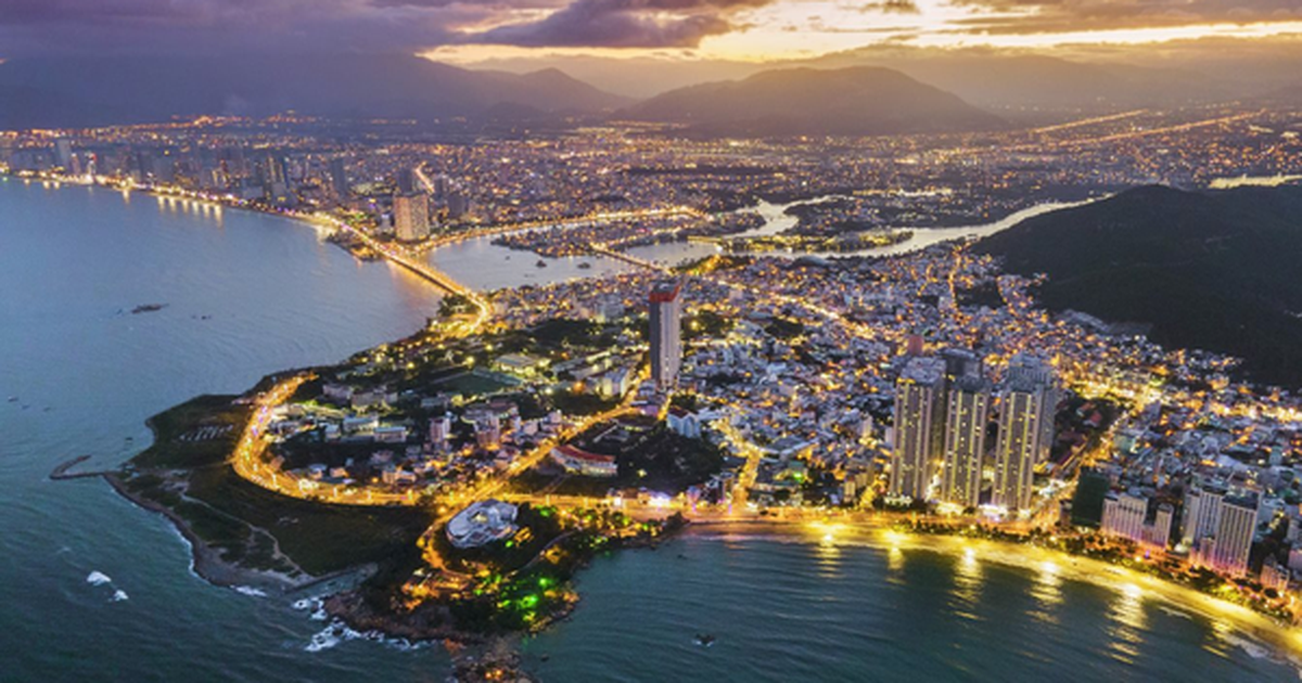 Một tỉnh đẩy nhanh tiến độ hoàn thành tiêu chuẩn đô thị loại I, hướng tới trở thành TP trực thuộc Trung ương có đường bờ biển dài nhất Việt Nam