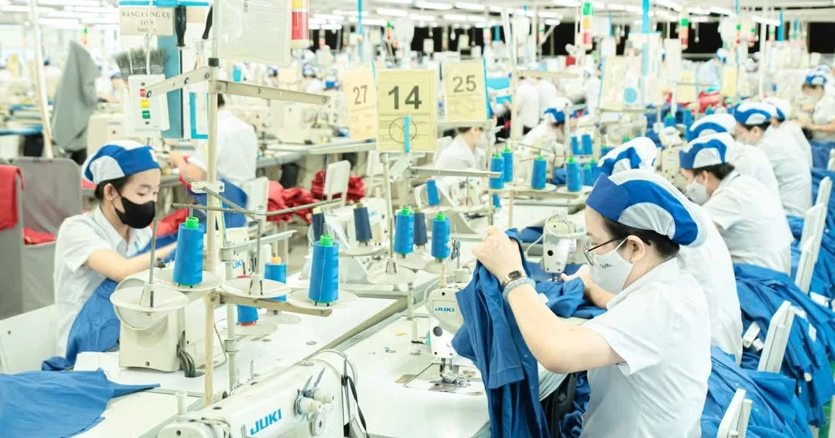 Áp lực lớn của ngành dệt may