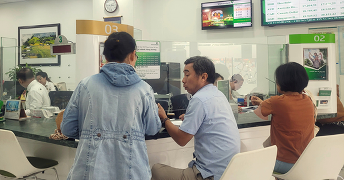 Lãi suất tiền gửi chưa hạ nhiệt