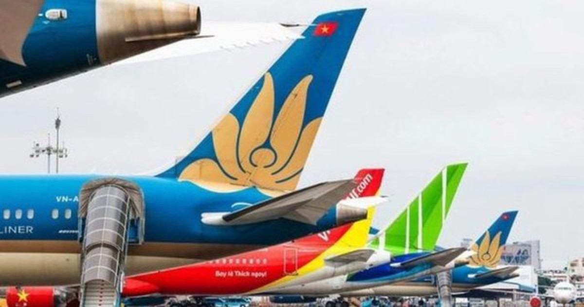 Nhiên liệu bay bảo đảm hết tháng 4, đang nghiên cứu, đánh giá việc tăng trần vé máy bay