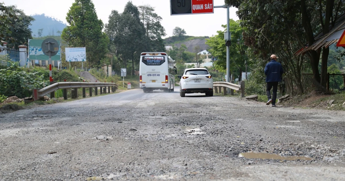 Đường Hồ Chí Minh qua Đà Nẵng xuống cấp nghiêm trọng