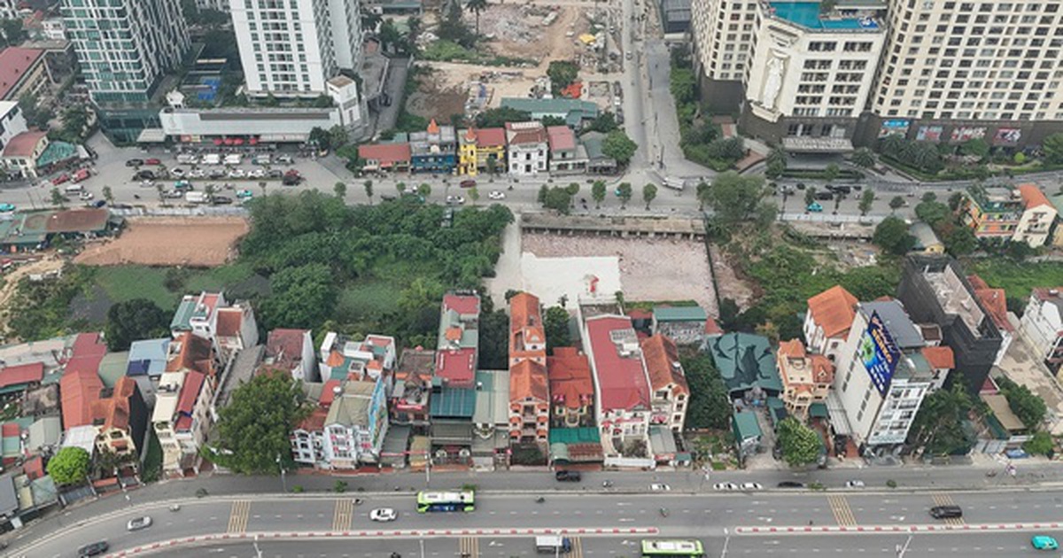 Cận cảnh đoạn đường dài 100 m có mức đầu tư 6,42 tỉ đồng/m