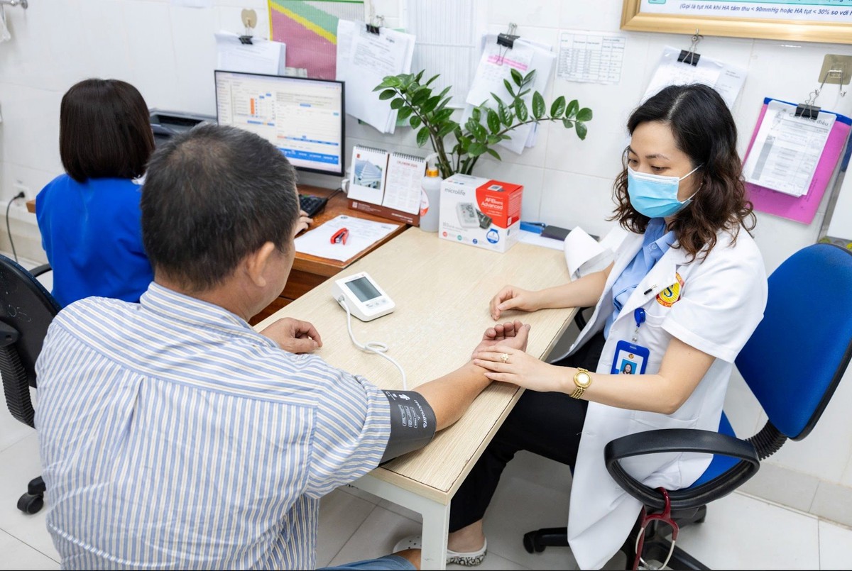 Chiến lược “kiến tạo để phụng sự”: Khi lợi thế cạnh tranh của doanh nghiệp y tế đến từ sự tử tế