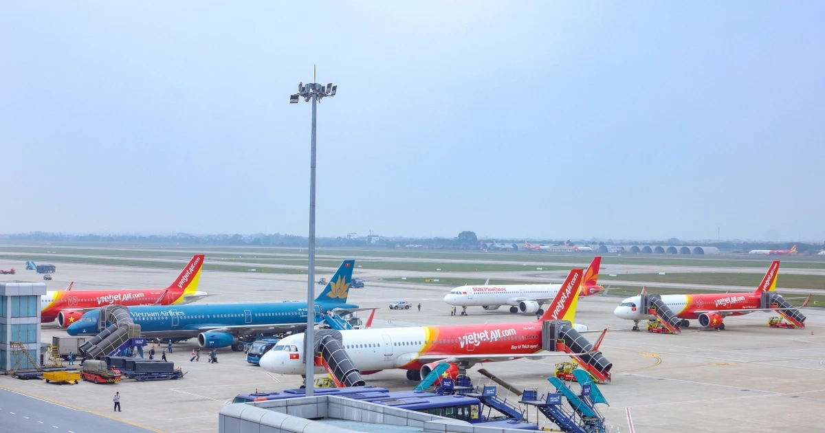 Lên phương án giảm giá dịch vụ hàng không