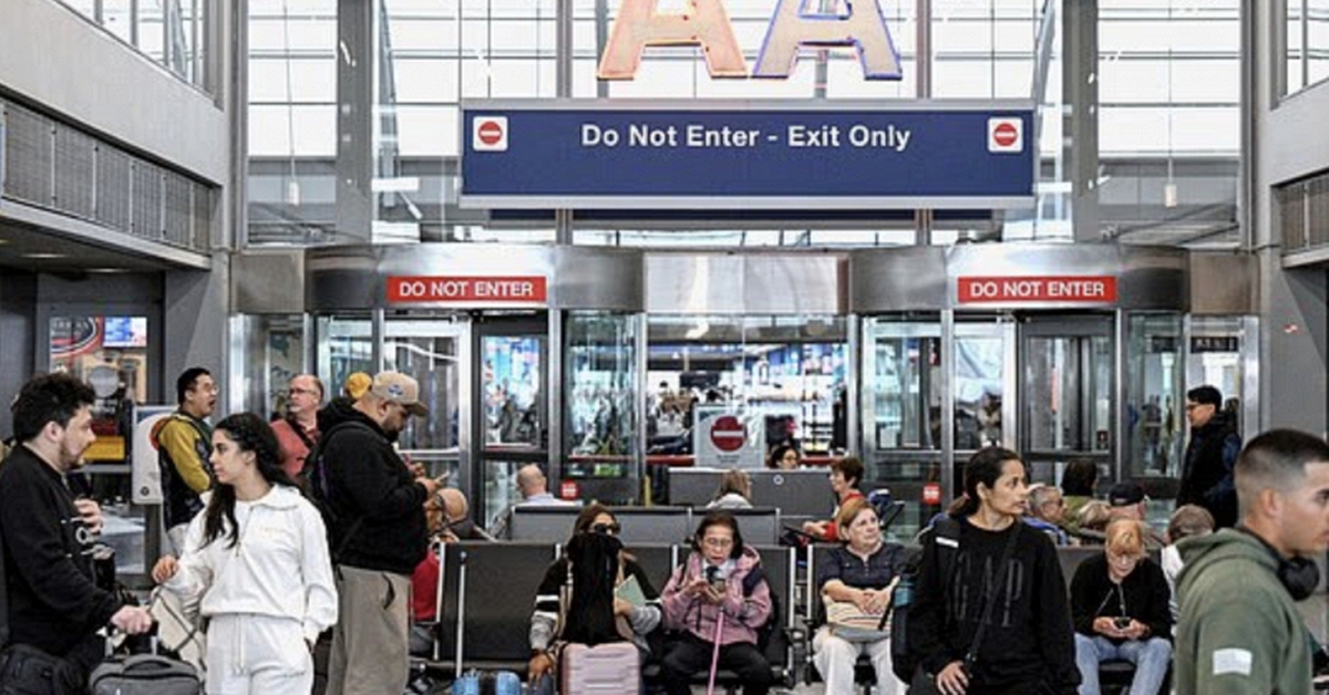 Hãng hàng không giá rẻ có nguy cơ giải thể lập tức chỉ trong vài giờ, hành khách đã đặt vé hoảng loạn, lo sợ mắc kẹt tại sân bay