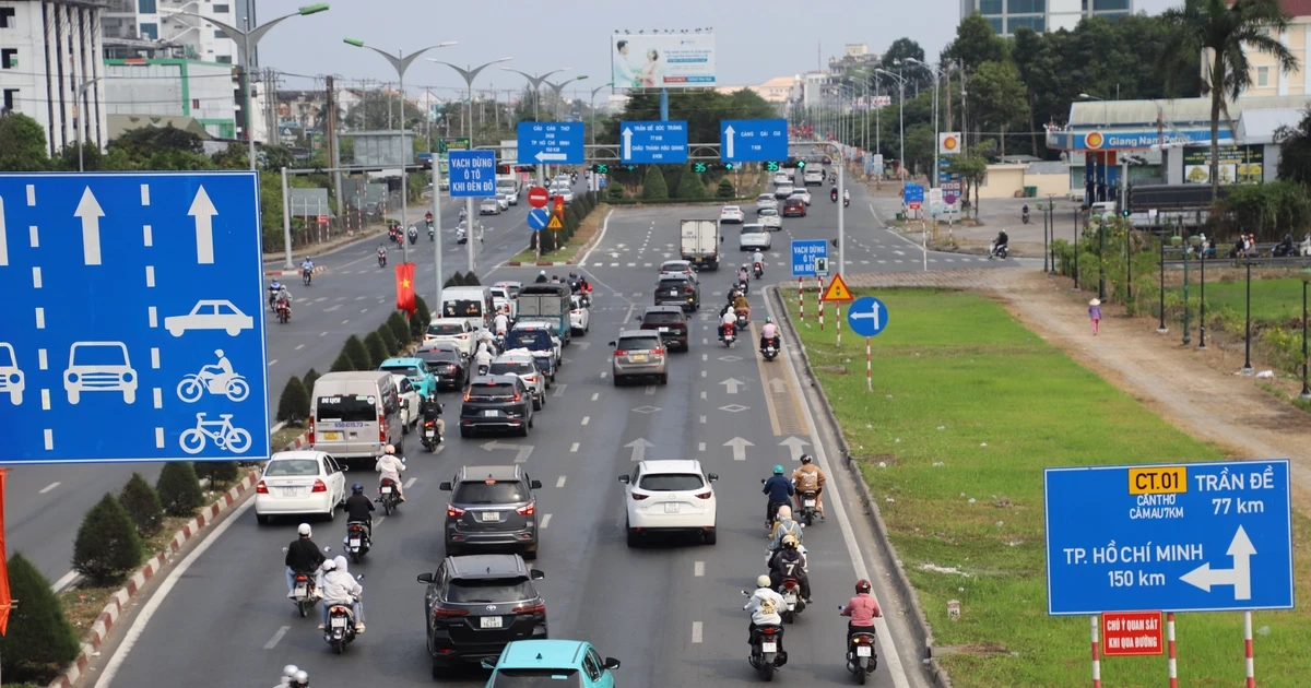 Cận cảnh hai nút giao gây ùn tắc cửa ngõ ra vào trung tâm Cần Thơ