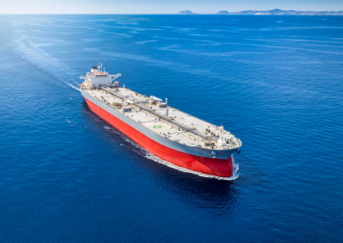 Siêu tàu chở dầu của Iran mang 2 triệu thùng dầu đến quốc gia ngay gần Việt Nam, ung dung quay về giữa vòng vây của Mỹ