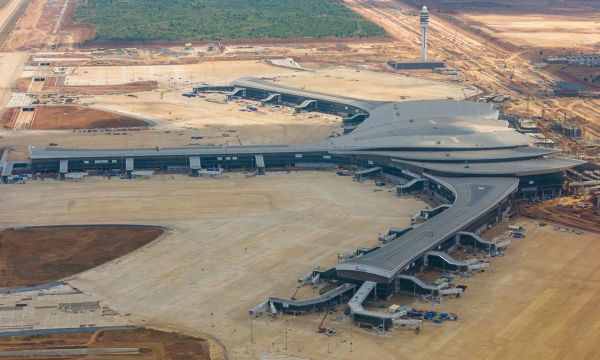 Quốc hội giám sát dự án sân bay Long Thành, đường sắt tốc độ cao trong năm 2027