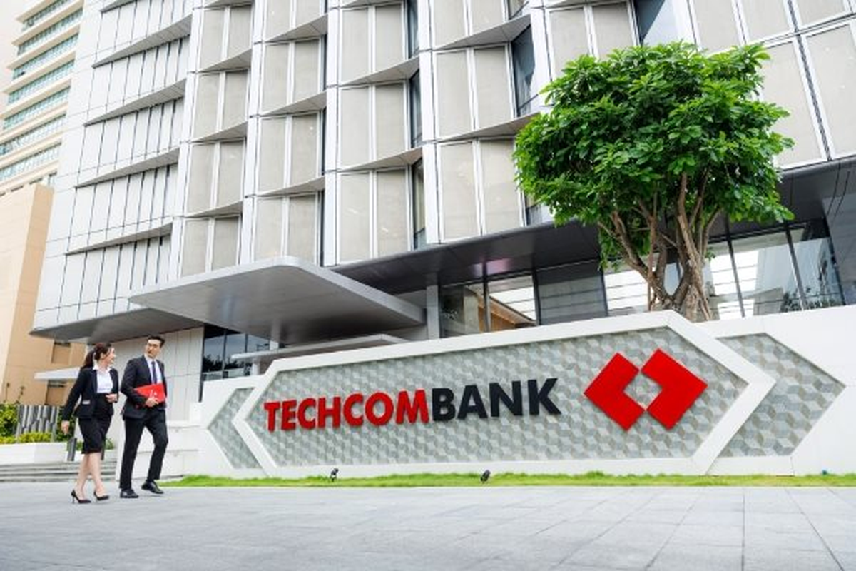 Techcombank dự kiến chia cổ tức "khủng": 60% bằng cổ phiếu, 7% bằng tiền mặt