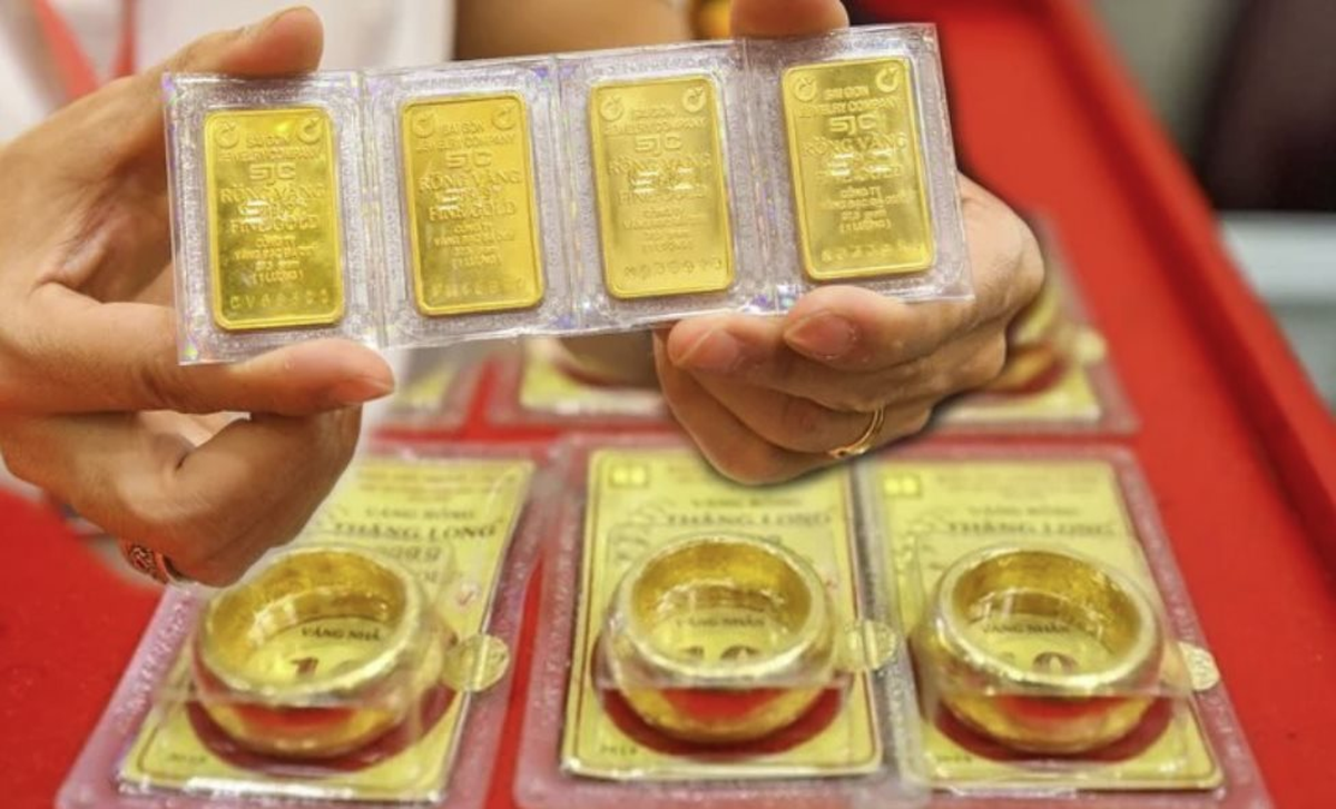 Giá vàng SJC, vàng nhẫn trơn ngày 25/4