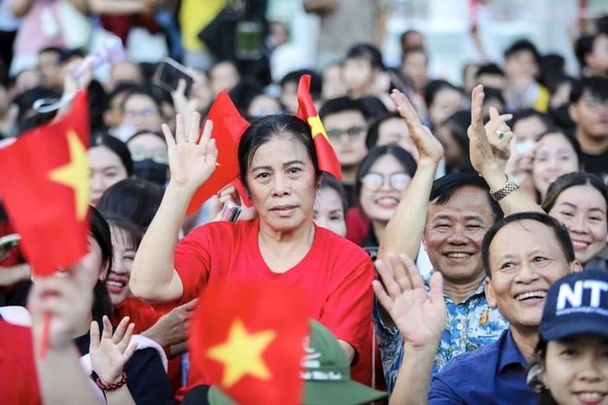 Tin vui cho hơn 8 triệu người Việt Nam: Tỷ phú Phạm Nhật Vượng chia sẻ về ưu tiên đặc biệt