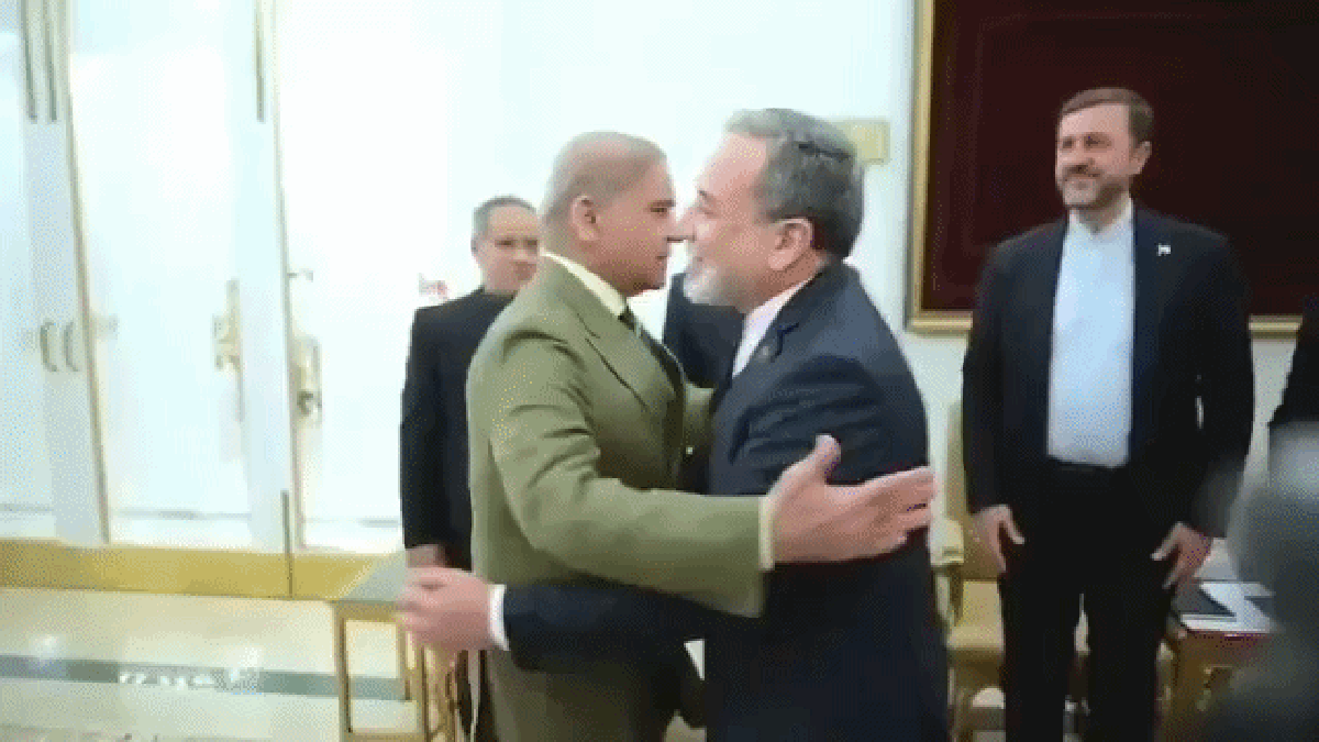 Nội dung cuộc gặp giữa Ngoại trưởng Iran và Thủ tướng Pakistan