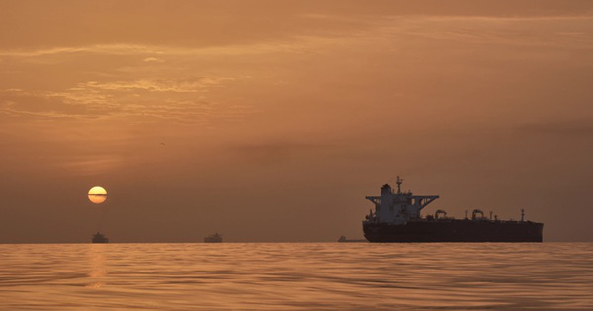 Lựa chọn khó khăn chờ ông Donald Trump