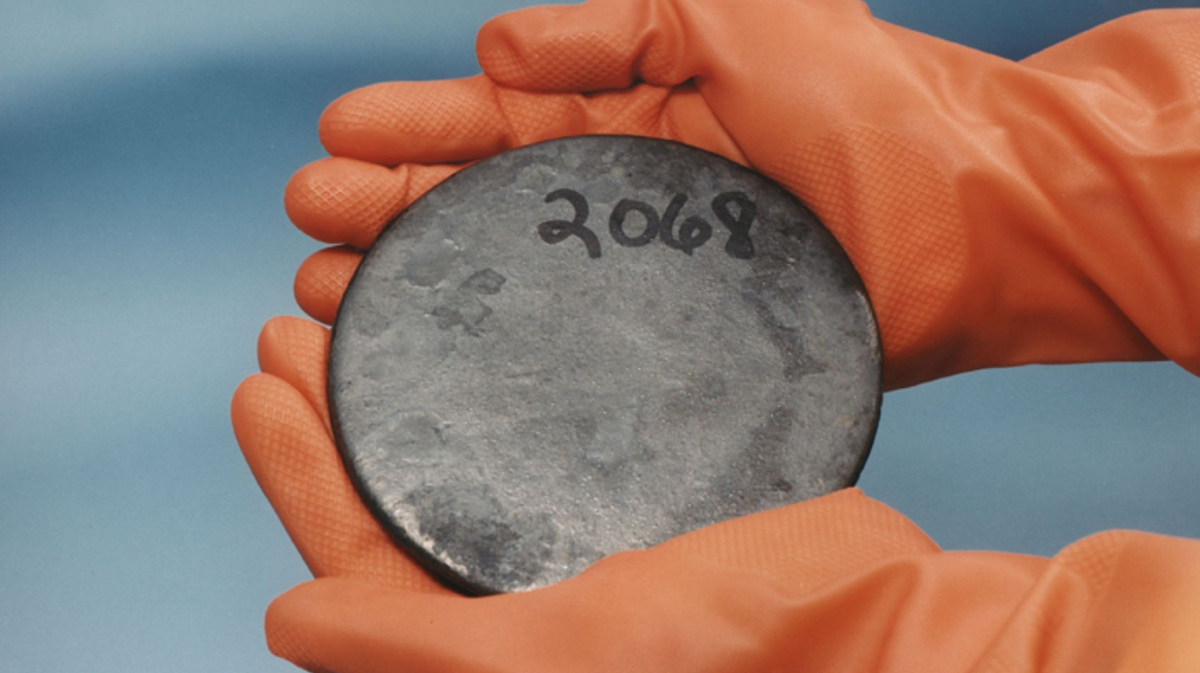 Phát minh của Trung Quốc làm chấn động ngành vật liệu: Động cơ bằng 1/30 sợi tóc người ‘bẫy’ kho báu 4,5 tỷ tấn dưới biển, mở cơ hội cho năng lượng tương lai