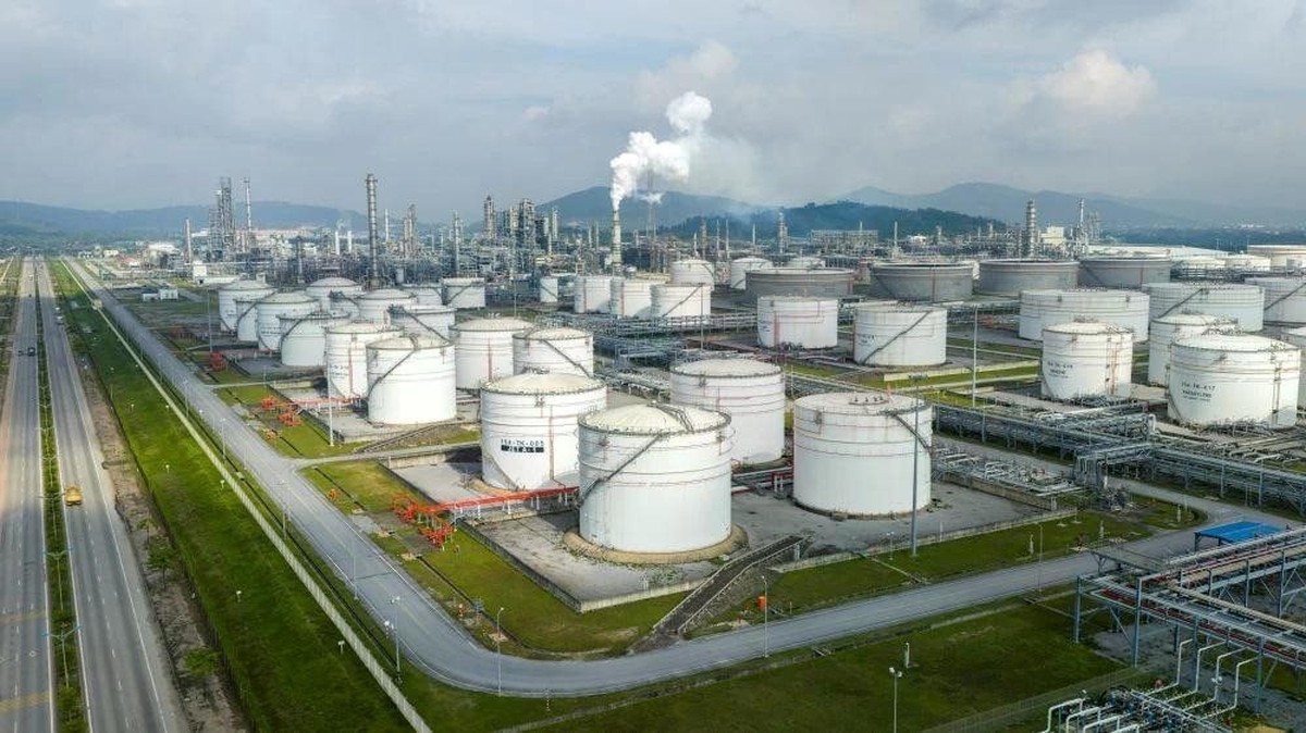 Né Hormuz, 4 triệu thùng dầu được 1 đại gia Nhật Bản mang về nhà máy Lọc hóa dầu Nghi Sơn của Việt Nam