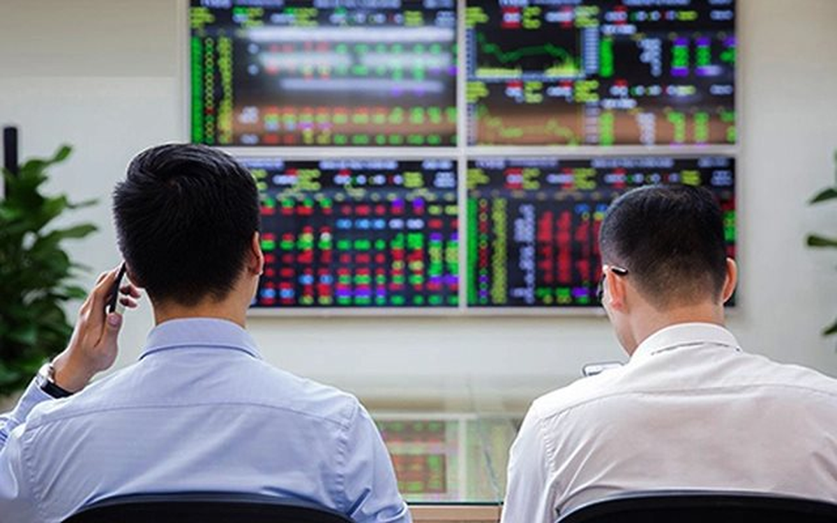 Các công ty chứng khoán lãi trước thuế gần 10.000 tỷ đồng trong quý đầu năm: "Ngôi vương" đổi chủ, một tên tuổi bốc hơi gần 60% lợi nhuận