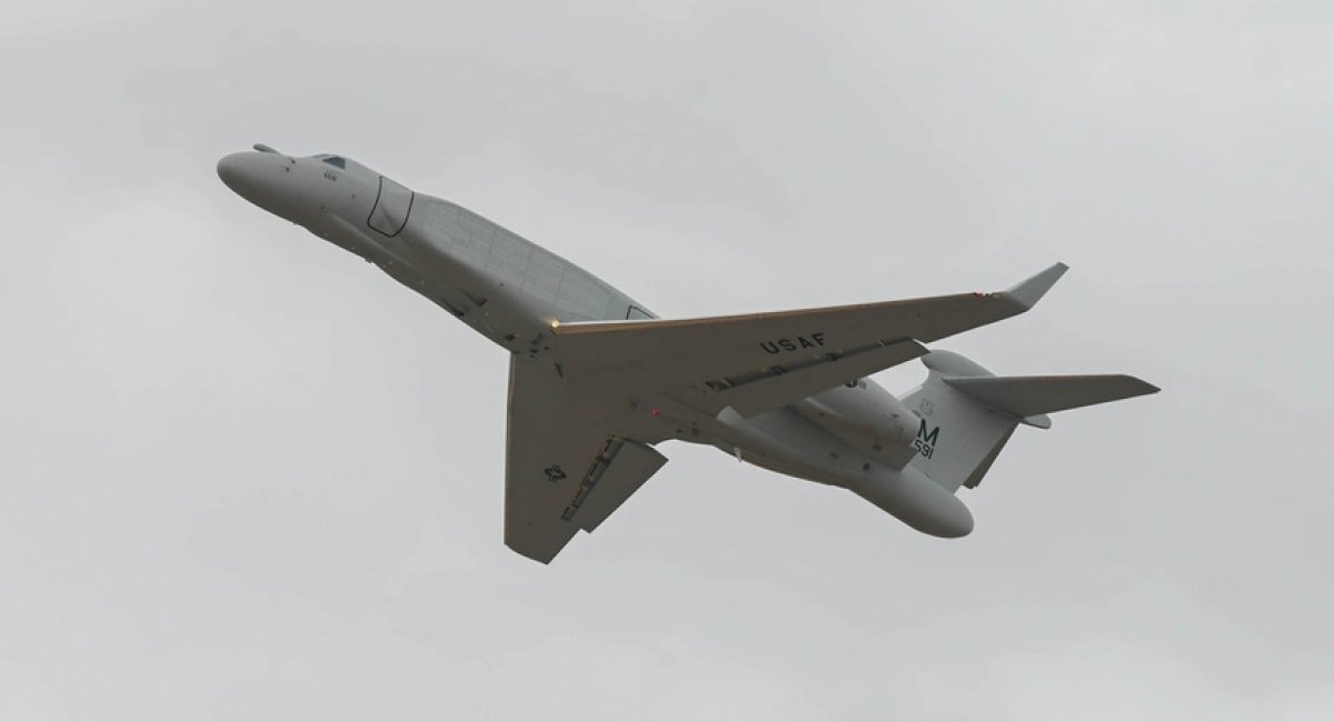 Chỉ một đòn duy nhất, Iran đánh trúng nửa phi đội đặc biệt của Mỹ: Lầu Năm Góc vội 'điều binh' thay thế - Ảnh 4