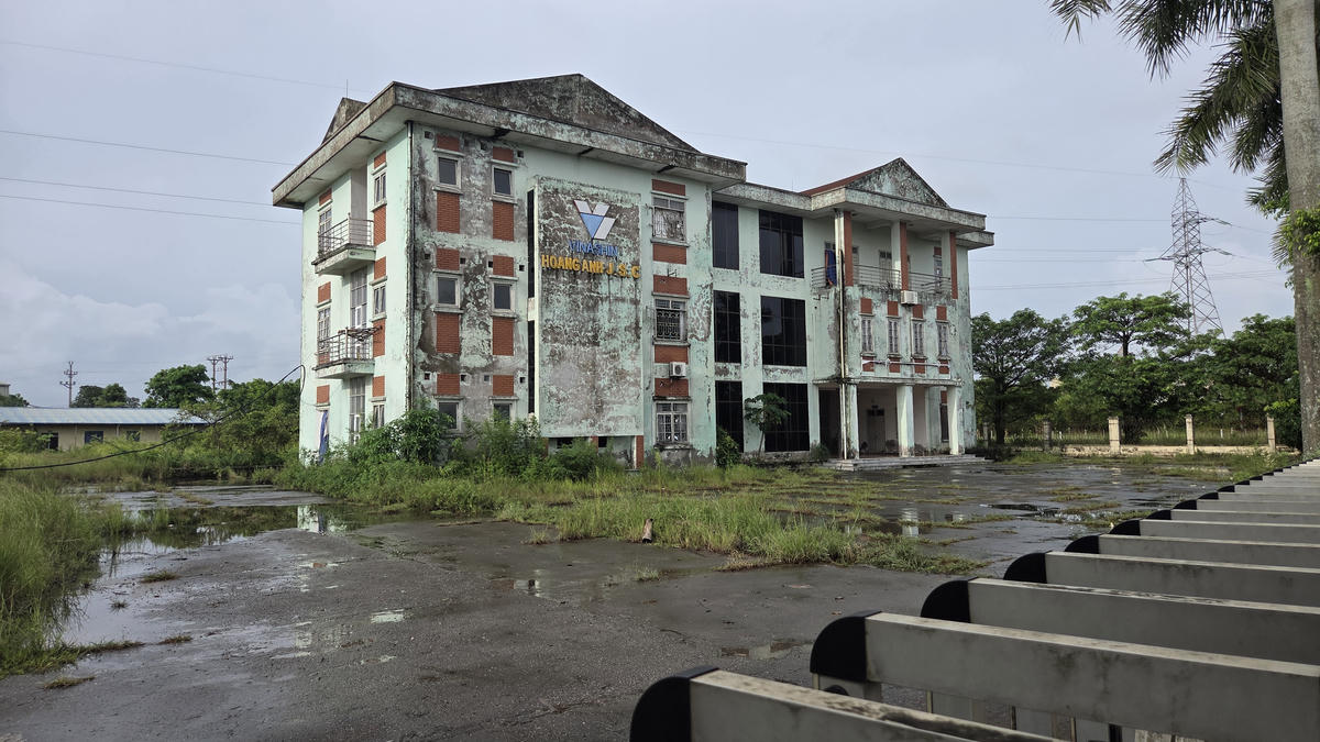Giải pháp nào cho khu công nghiệp bị bỏ hoang 20 năm? - Bài 1: Bỏ hoang hơn 70 ha đất công nghiệp suốt hai thập kỷ - Ảnh 1