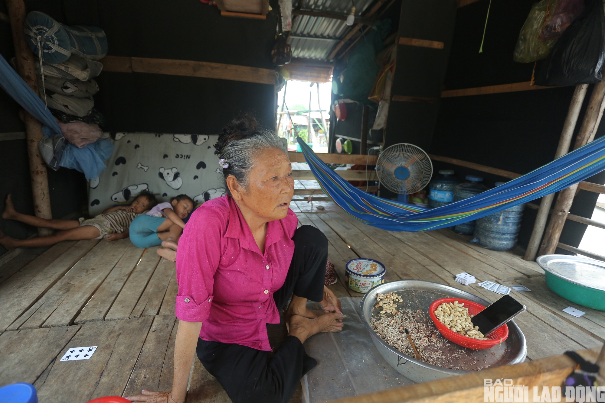 Hình ảnh một ngày ở "khu dân cư đặc biệt" tại Tây Ninh - Ảnh 11