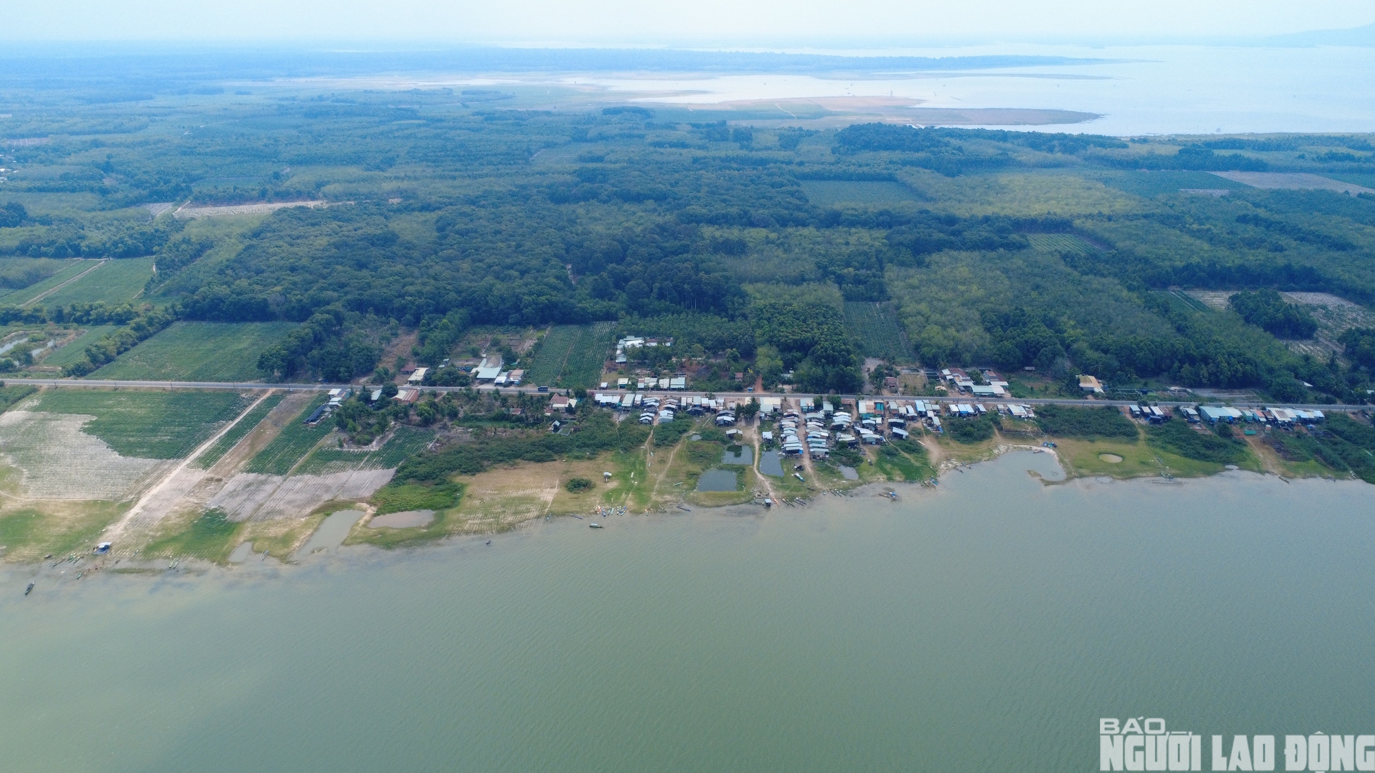 Hình ảnh một ngày ở "khu dân cư đặc biệt" tại Tây Ninh - Ảnh 17