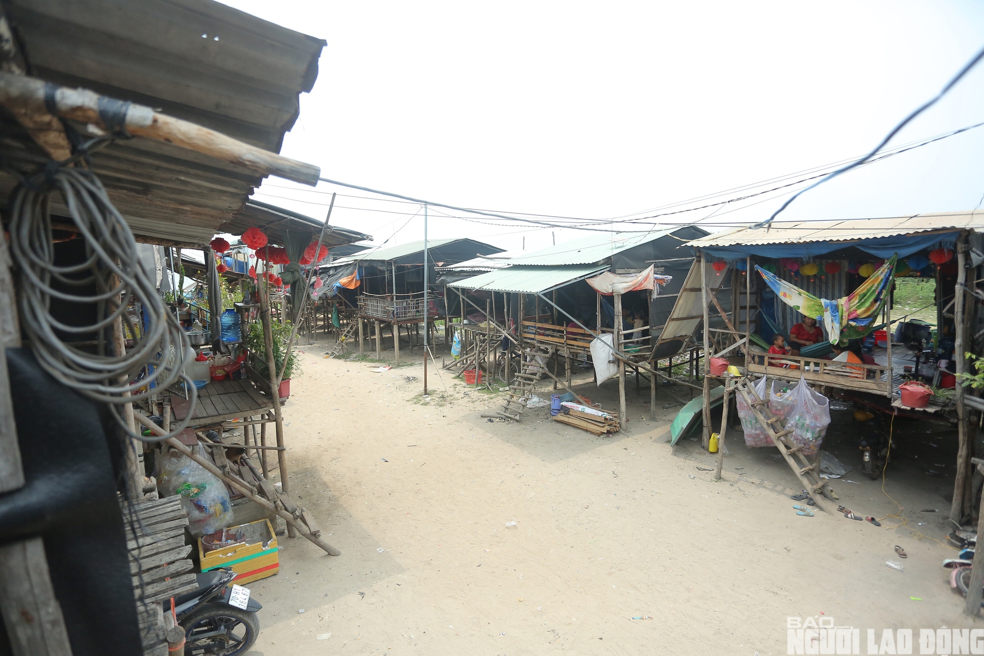 Hình ảnh một ngày ở "khu dân cư đặc biệt" tại Tây Ninh - Ảnh 18