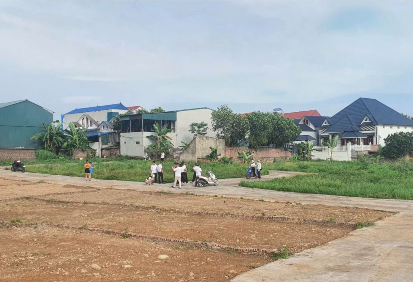 Đề xuất mới nhằm siết tình trạng mua bán nhà đất “hai giá” - Ảnh 1