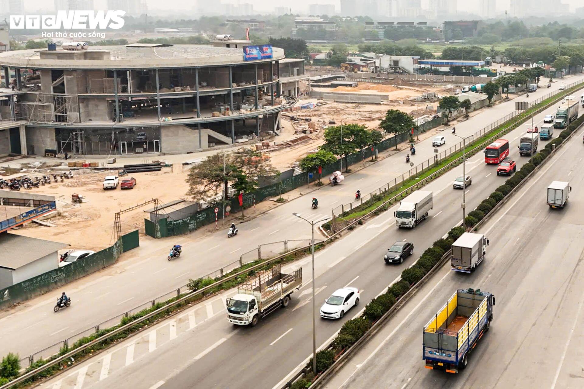 Mục sở thị bến xe có thiết kế độc đáo ở cửa ngõ Hà Nội - Ảnh 3