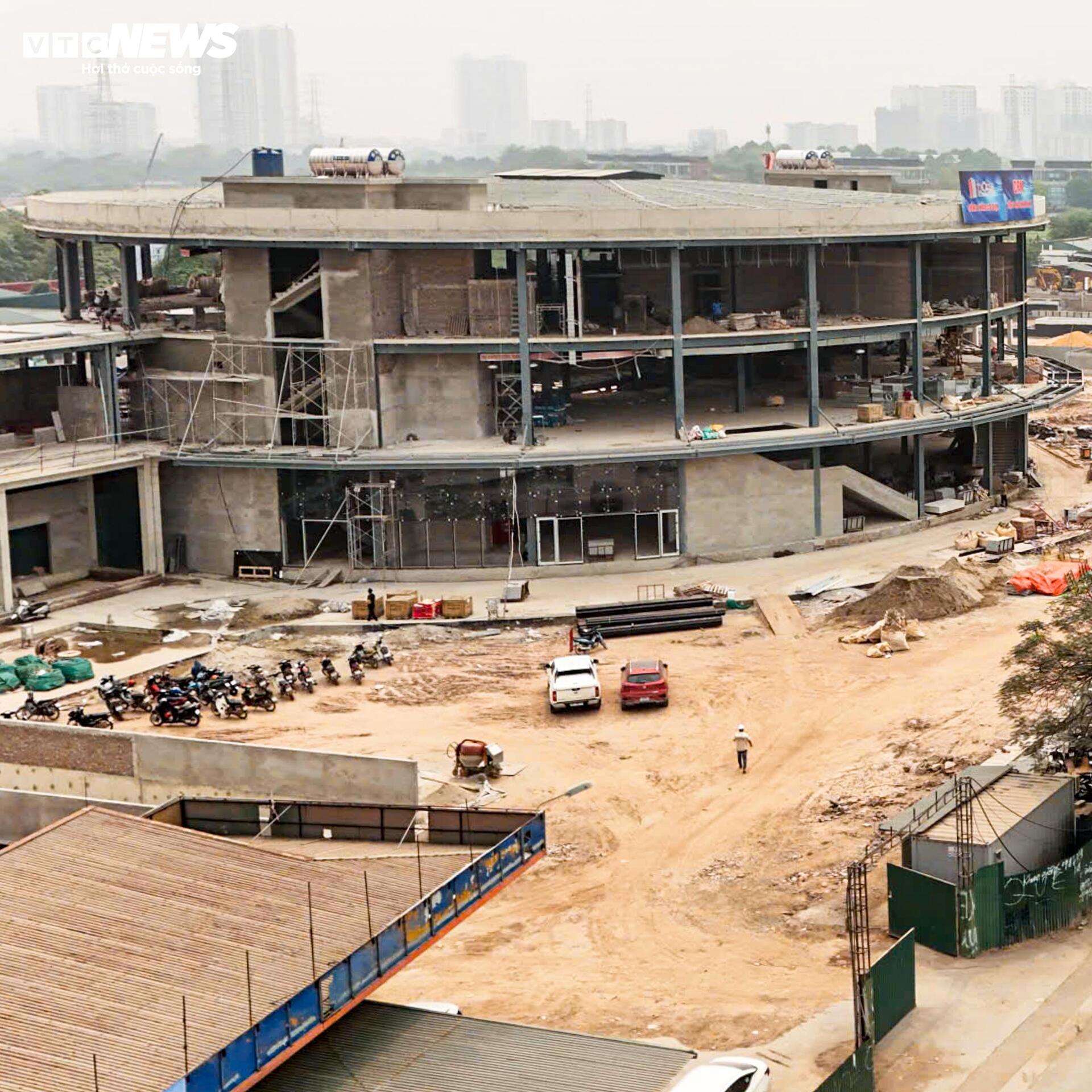 Mục sở thị bến xe có thiết kế độc đáo ở cửa ngõ Hà Nội - Ảnh 8