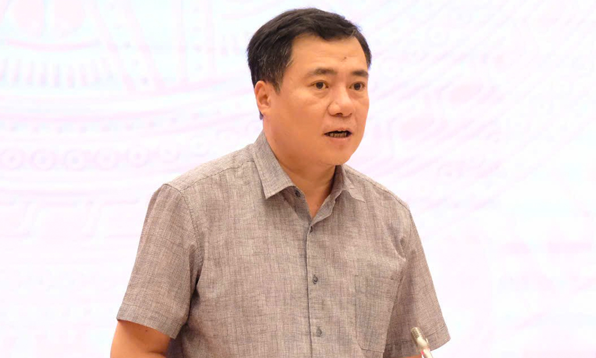 Bộ Công Thương: Đã mua được thêm 3,2 triệu m³ xăng dầu, đủ dùng hết tháng 4 - Ảnh 1