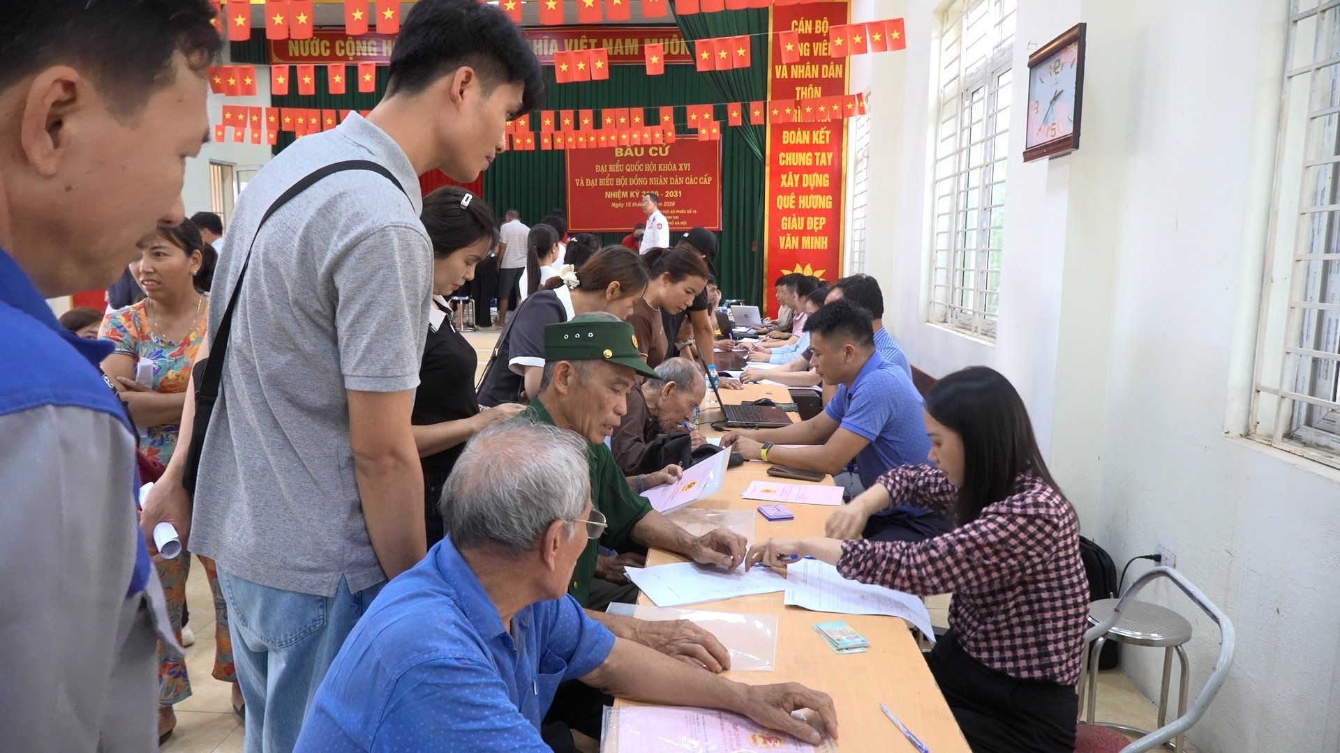 Thanh Oai chi trả hơn 500 tỷ tiền đền bù tại siêu dự án 34 tỷ USD lớn nhất lịch sử Tập đoàn Vingroup - Ảnh 1