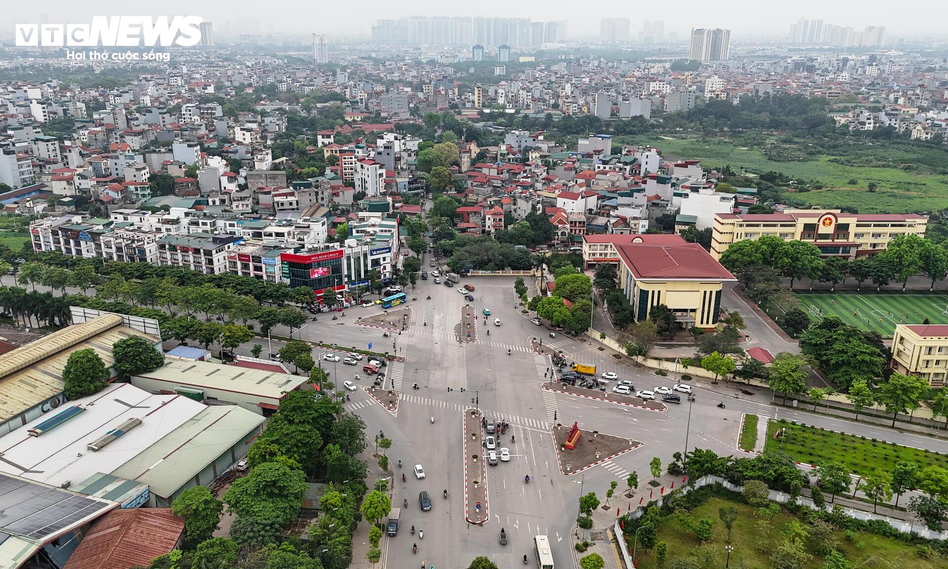 Cận cảnh tuyến đường 70 dài 5km ở Hà Nội được yêu cầu hoàn thành năm 2026 - Ảnh 1