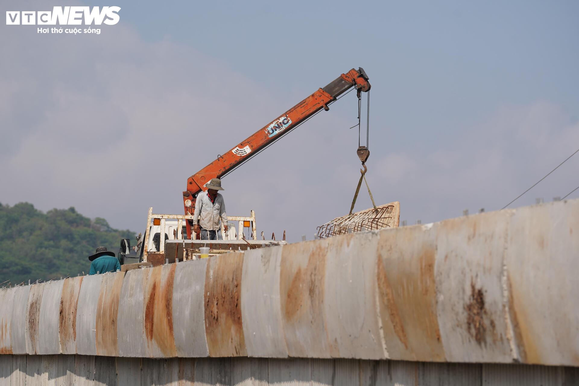 'Nút thắt' khiến cao tốc Biên Hòa - Vũng Tàu lùi thời điểm thông xe - Ảnh 7