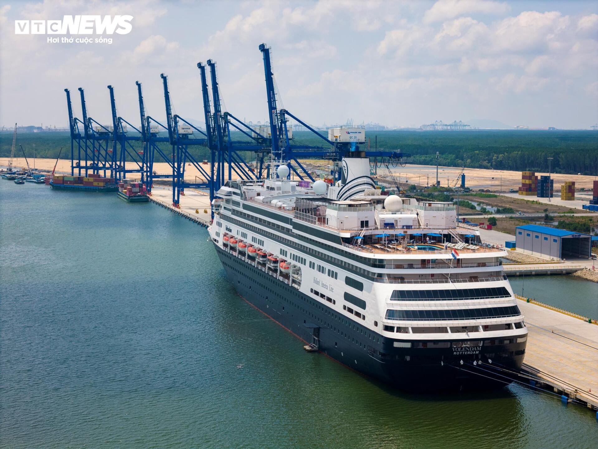 Thế mạnh Đồng Nai trước ngưỡng cửa lên thành phố trực thuộc Trung ương - Ảnh 10