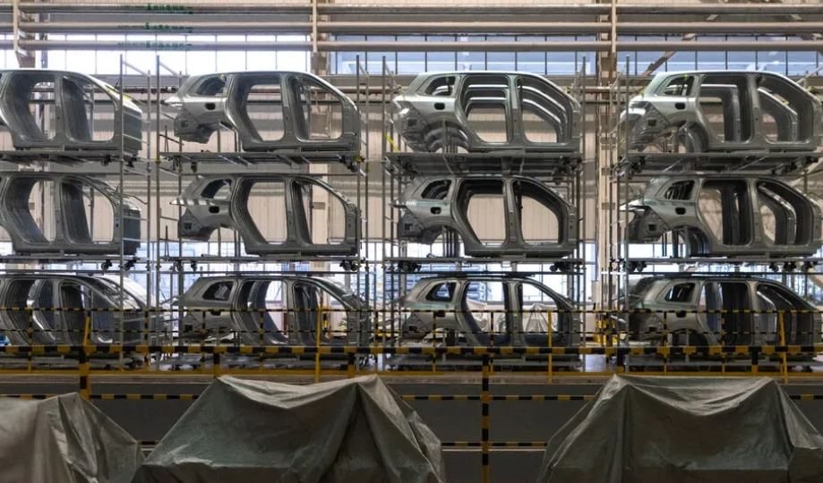 Gã khổng lồ xe điện âm thầm vượt mặt BYD, làm lung lay trật tự toàn ngành ô tô: 'Tắc kè hoa' khiến cả thế giới phải 'cắp sách' đến học hỏi - Ảnh 5