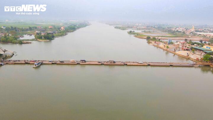 Cầu phao 30 năm tuổi ở Ninh Bình 'oằn mình' gánh tải chờ ngày được thay thế - Ảnh 11