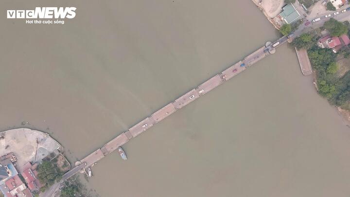 Cầu phao 30 năm tuổi ở Ninh Bình 'oằn mình' gánh tải chờ ngày được thay thế - Ảnh 3