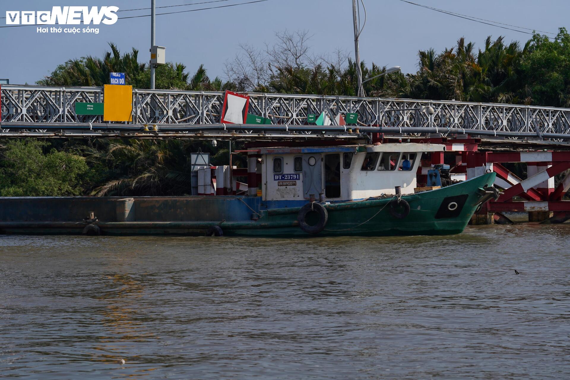 Cầu sắt hơn 50 tuổi nối TP.HCM - Tây Ninh xuống cấp, nằm chờ ngày xây mới - Ảnh 4