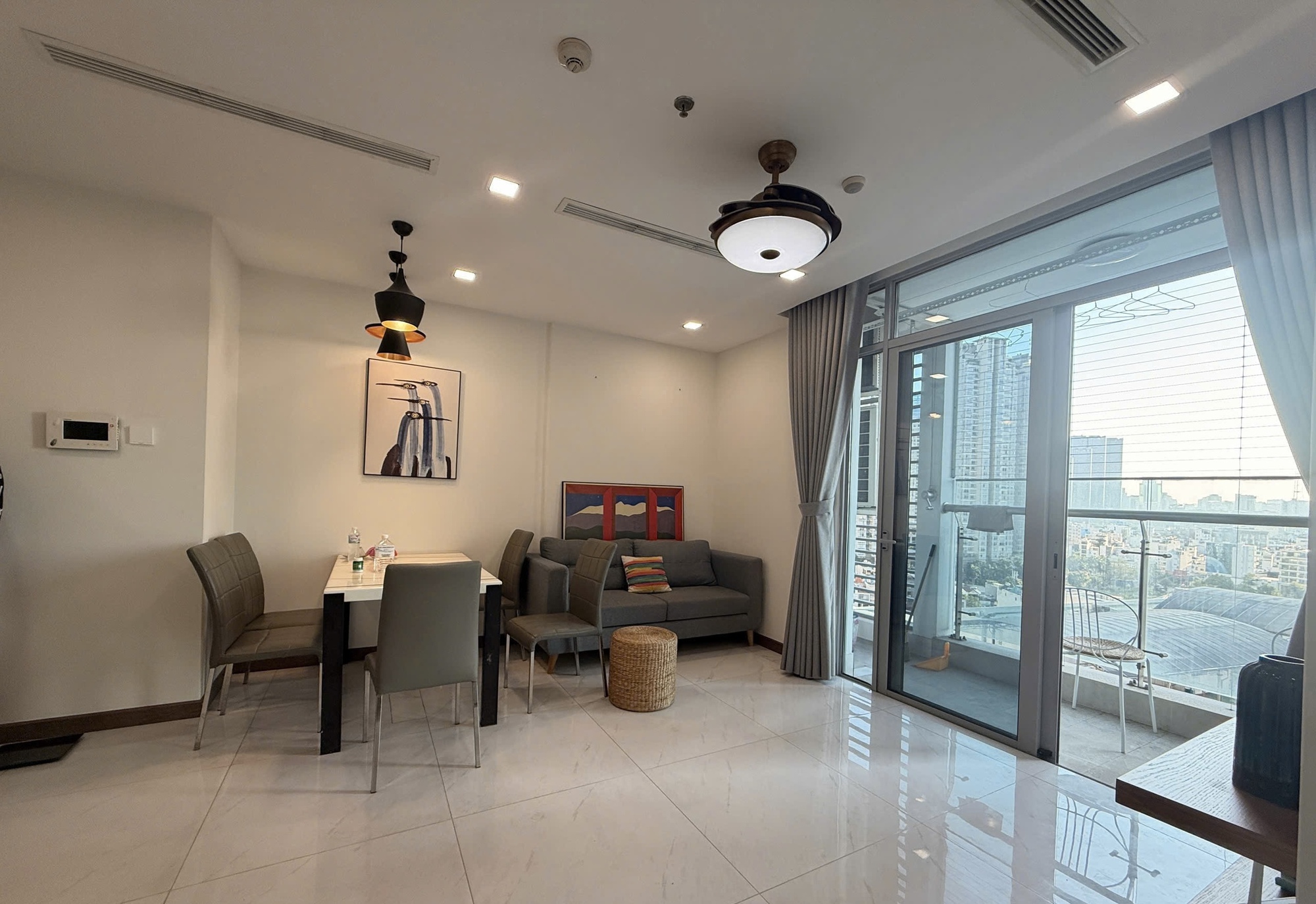 Giá căn hộ cho thuê ở TPHCM bất ngờ tăng mạnh - Ảnh 1