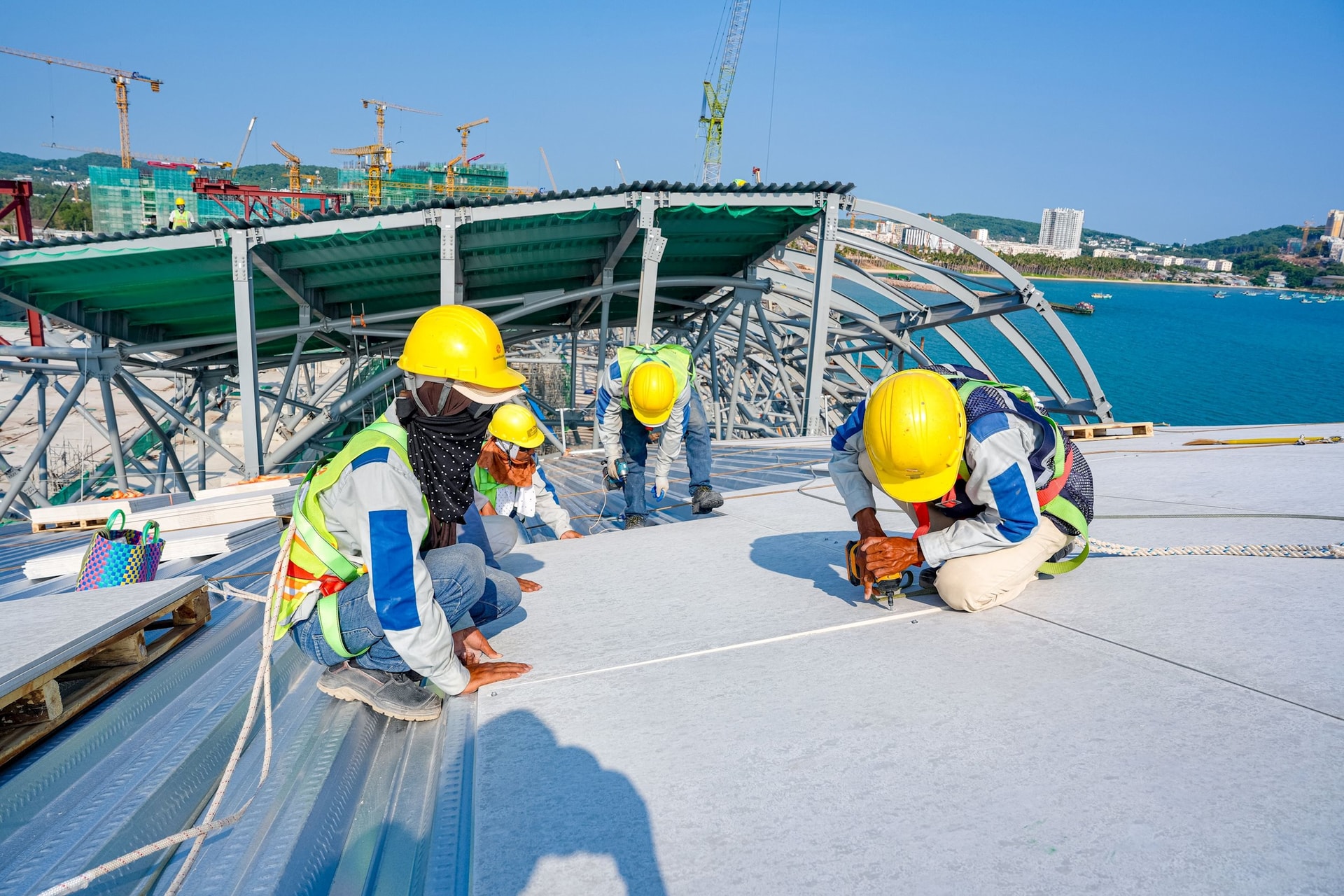 Một kỳ tích 12.000 tấn “made in Vietnam” xuất hiện, dự kiến lập kỷ lục lớn nhất thế giới - Ảnh 4