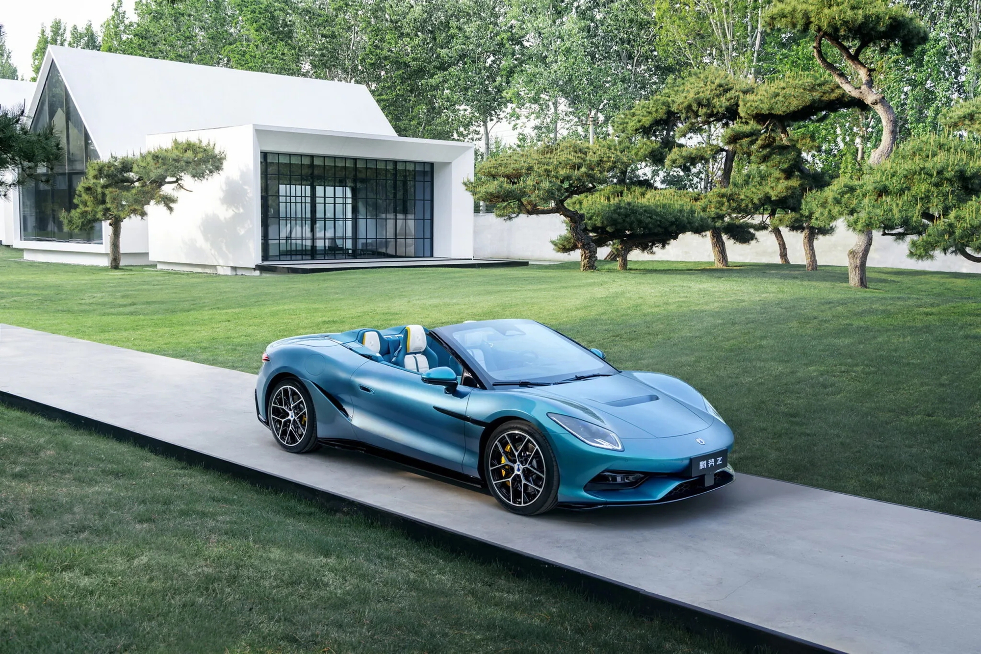 Hãng xe Trung Quốc vừa ra mắt mẫu xe 'dáng Maserati, sức mạnh Lamborghini' nhưng giá chỉ bằng chiếc Toyota - Ảnh 3