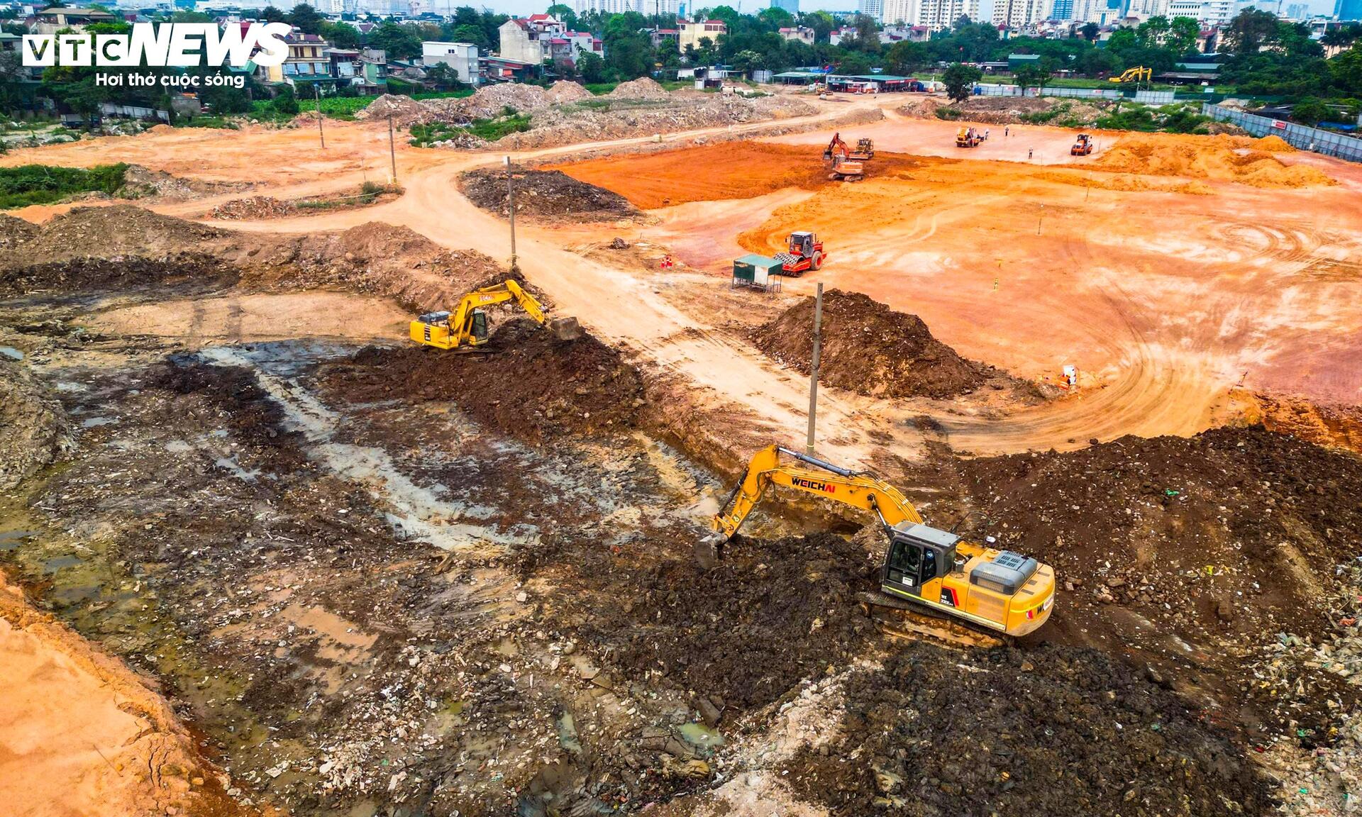 Cận cảnh công trường Depot Xuân Đỉnh tuyến Metro số 2 đang tăng tốc thi công - Ảnh 10