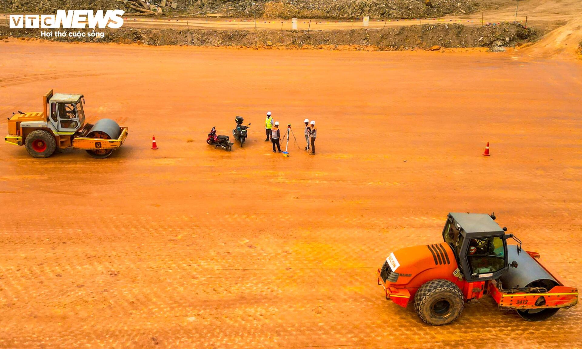 Cận cảnh công trường Depot Xuân Đỉnh tuyến Metro số 2 đang tăng tốc thi công - Ảnh 7