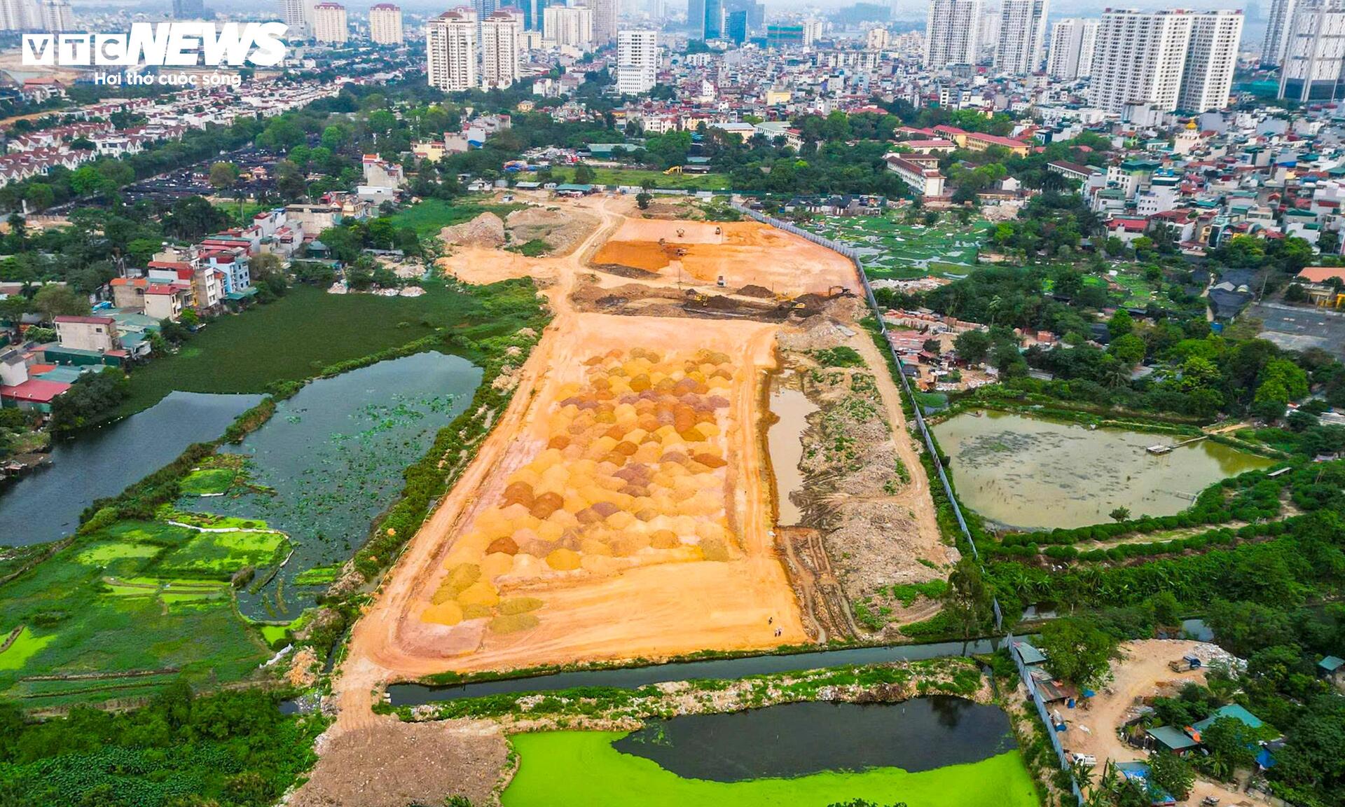 Cận cảnh công trường Depot Xuân Đỉnh tuyến Metro số 2 đang tăng tốc thi công - Ảnh 8