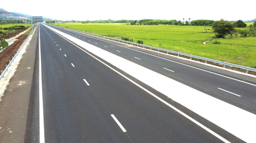 Khai thác một phần đường cao tốc Biên Hòa - Vũng Tàu trước ngày 30-4 - Ảnh 3