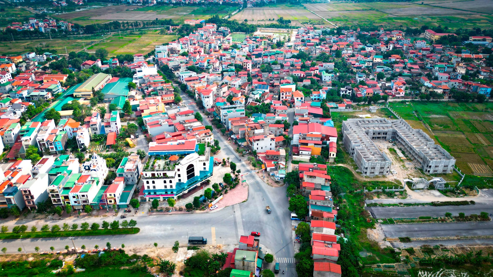 Một xã tại Bắc Ninh sẽ thu hồi đất của hơn 2.700 hộ dân để làm dự án 300 ha, tổng vốn đầu tư gần 20.000 tỷ - Ảnh 2