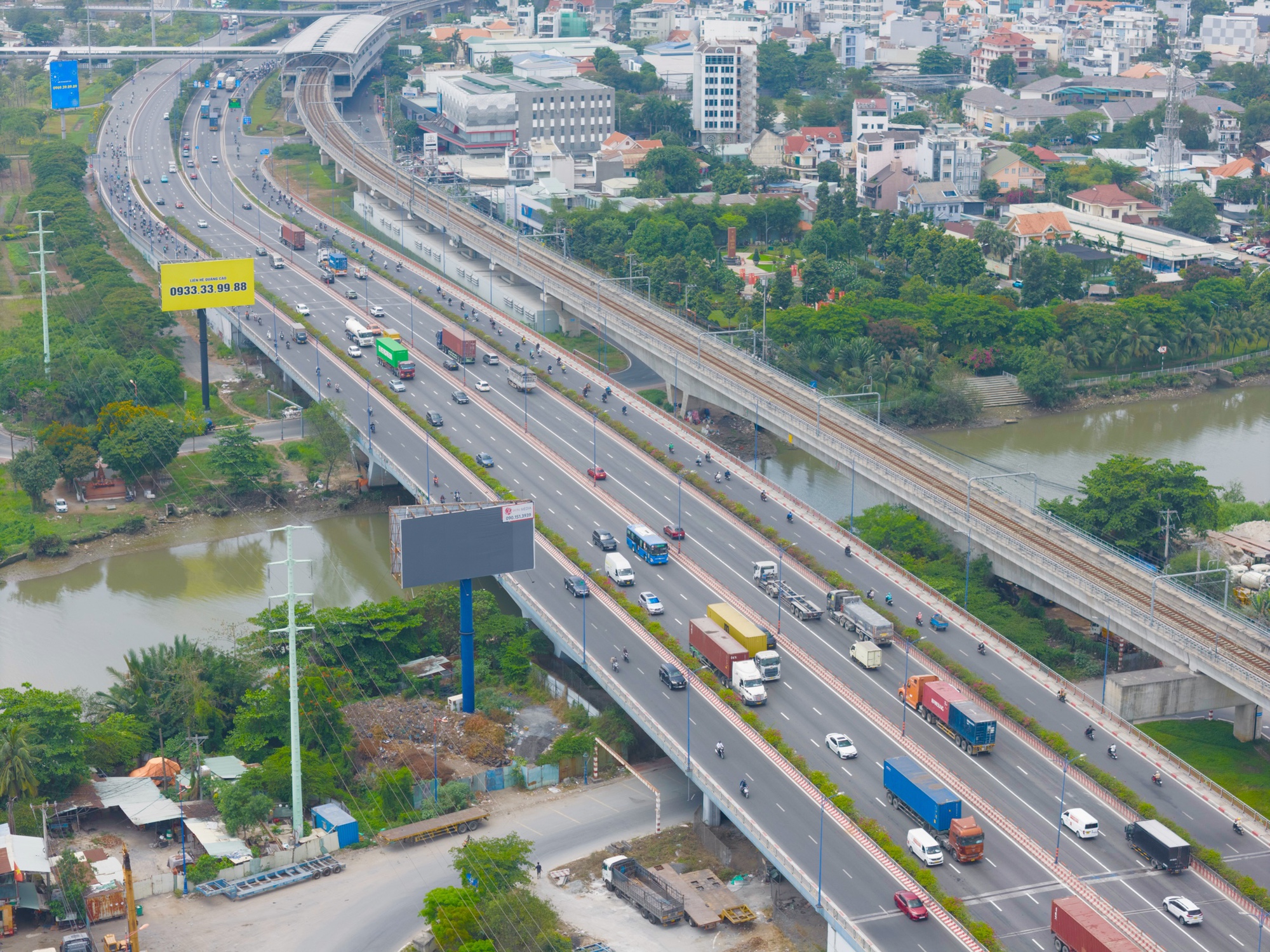 Cận cảnh đại lộ ở TPHCM sắp được rót 3.500 tỉ đồng nâng cấp - Ảnh 13